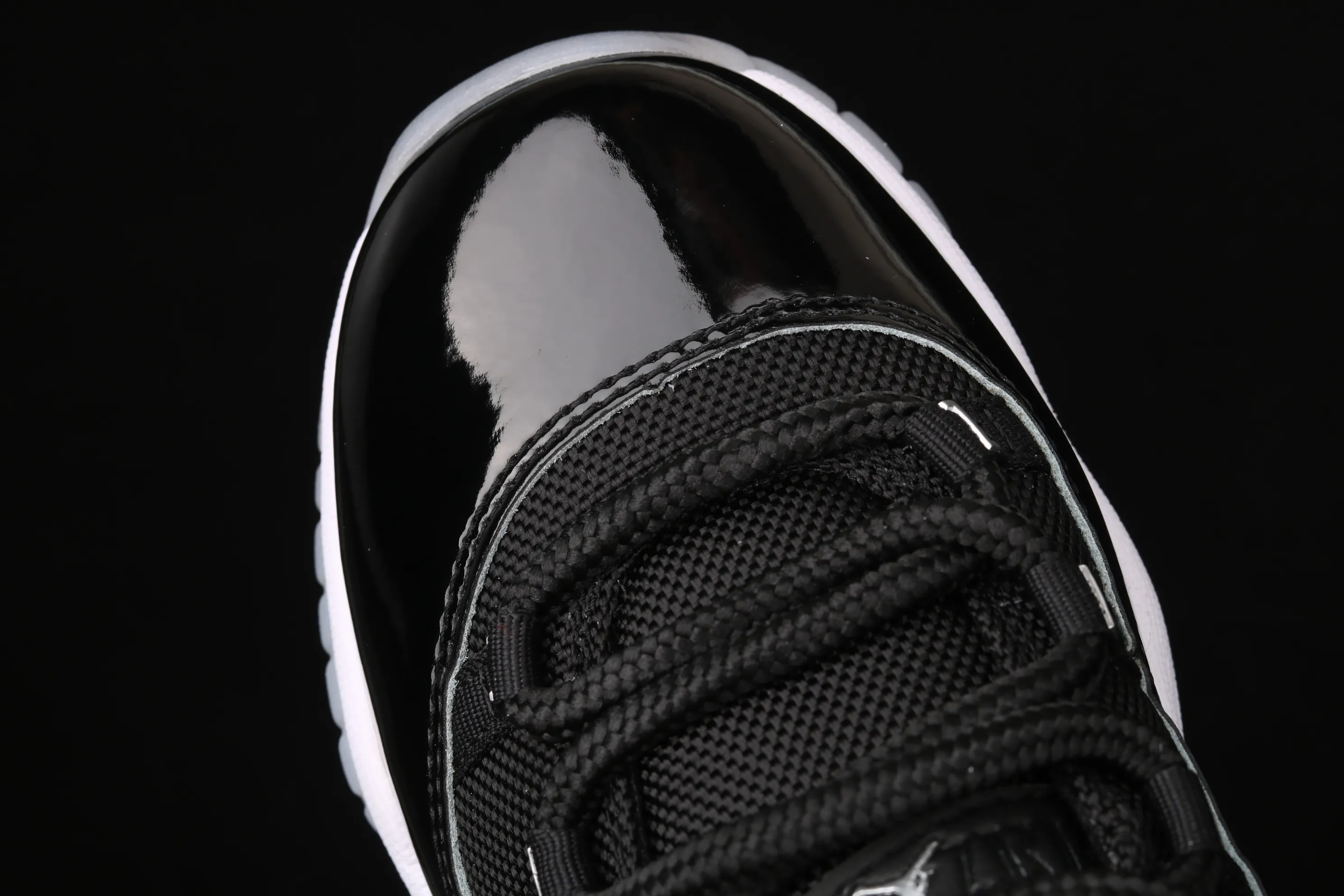All Categories Air Jordan Jordan Series Basketball Shoes Air Jordan 11 Pure Original Version Air Jordan 11 "25th Anniversary" AJ11 Joe 11 Devil II Genuine Standard Real Carbon 378038-011